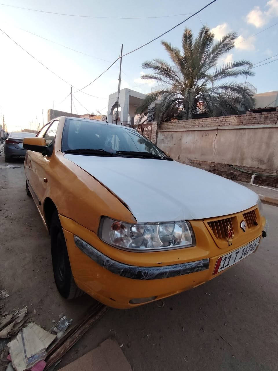 سلام عليكم سمند 2010 رقم بغداد نكلزي السنويه 2030 بسمي مكينه وكير وحداديه مكفولات تخم تاير تبريد ثلج دوشمه جديده جهازه برغي ما عايزه ٢٨ وبيه مجال *********** وتساب مكاني الديوانية شارع لوكفه
