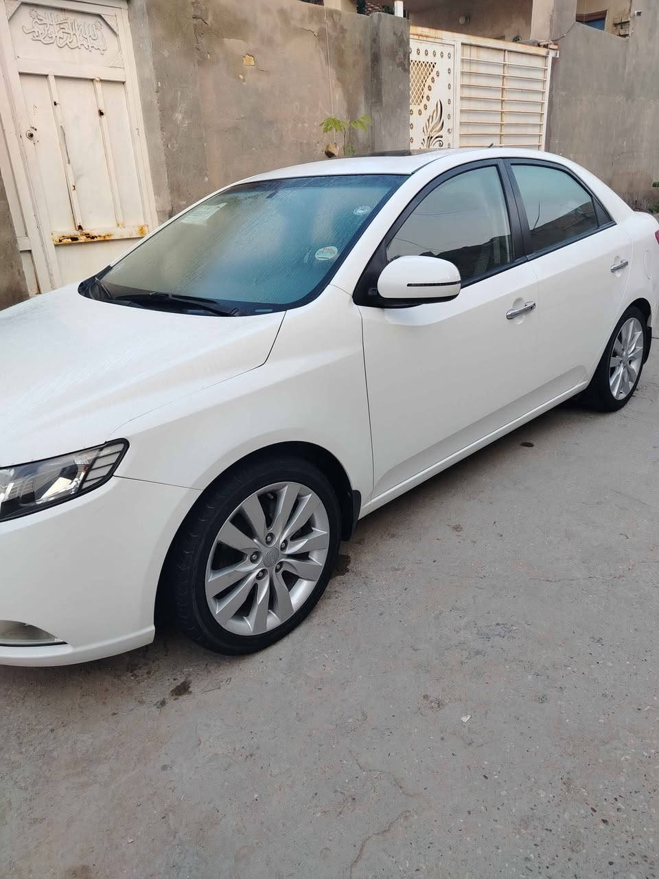 كياسيراتوموديل 11رقم اربيل ماشية 48ألف حقيقي جديدة كلش فول مواصفات بيها تعديل باردقليل ورشة مقدار شبر بالدوسة سيارة اخوالجديدللاتصال ***********علما ان السيارة موجودة في ذي قار الشطره, ذي قار
