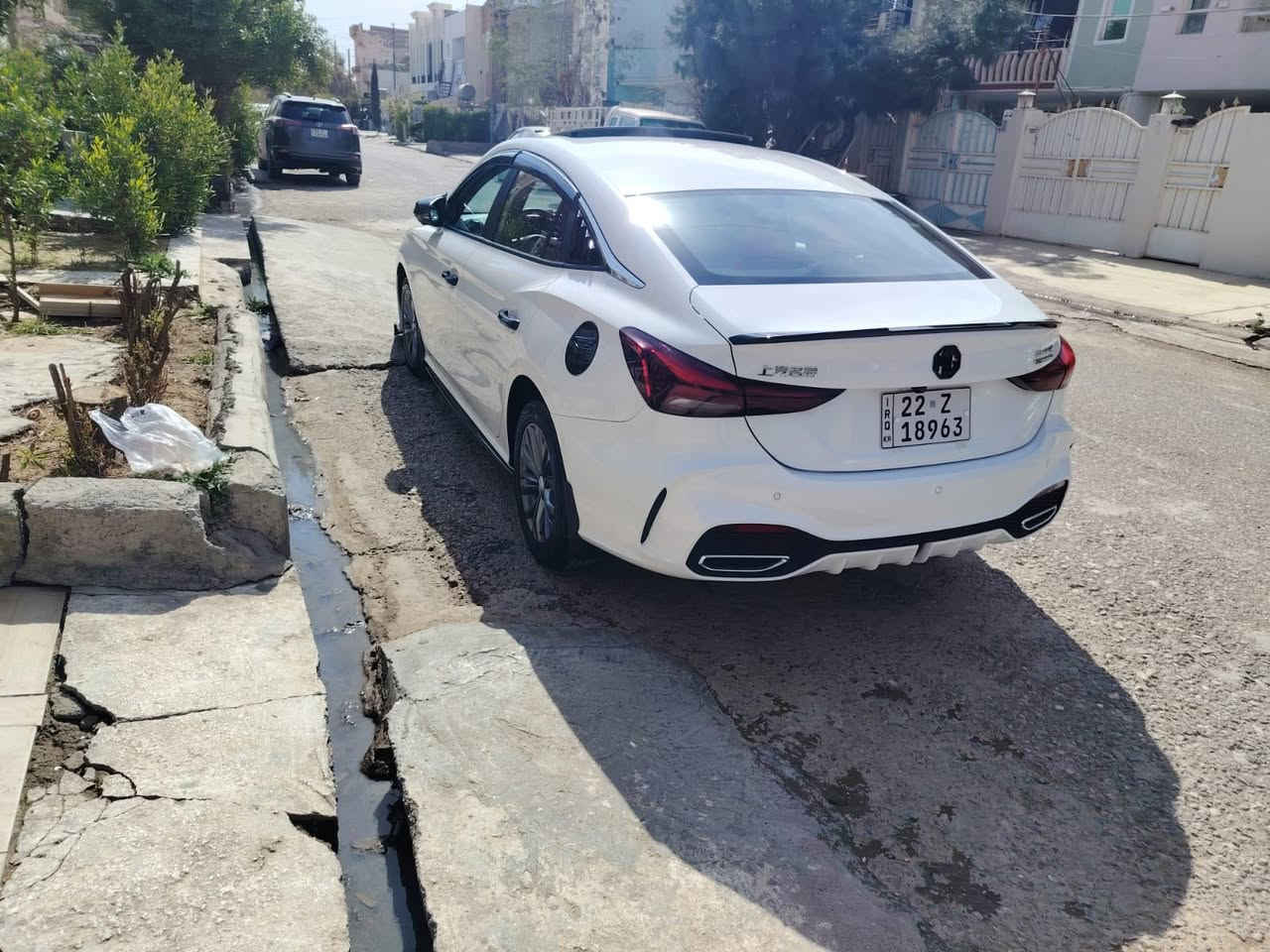 ام جي جيتي موديل 2025فًول مسفات داخل احمر كوشن كهربائي كولشي مابي دعامي ل دعامي شرت فول كمليات (***********)
