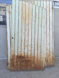 باب حوش للبيع ينراد تصليح بصيط من جوه او صبغ رقم 07749885030 75 ألف