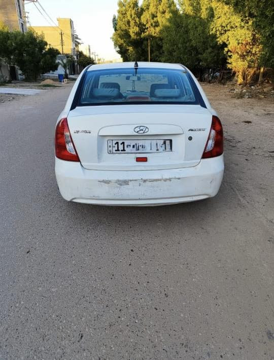 اكسنت موديل 2006 امريكي حادثها بس باب السائق بيها ضربه بسيطه ومصلحها السياره ليبل واحد السنويه لغاية سنة 30 وباسمي رقم انكليزي بغداد  مكاني بغداد الغزالية سعر 74 ورقه وبيها مجال للاستفسار *********** 
 ***********
