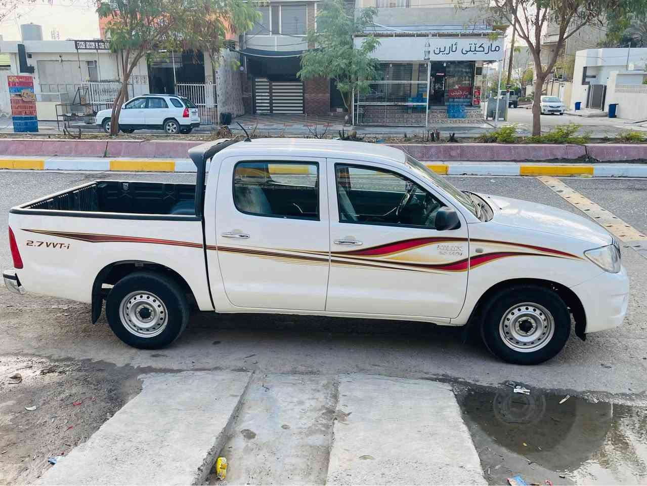 مەرزیە 2009 فلاحی 
سیارە حلوە و کاعدە بدون مصرف 
تایرات جدید صدر جدید دواخل جدید
رقم و سنویە باسمنا جدید لحد 2029 
کوبون بنزین موجود 
سیارە بیها ضرر نص باب صبخ بدون دواخل 
گیر و محرك بشرط بدون صرف و بوخار 
مکان سیارە کرکوک 
السعر خابر رقم 
*********** كركوك, العراق
