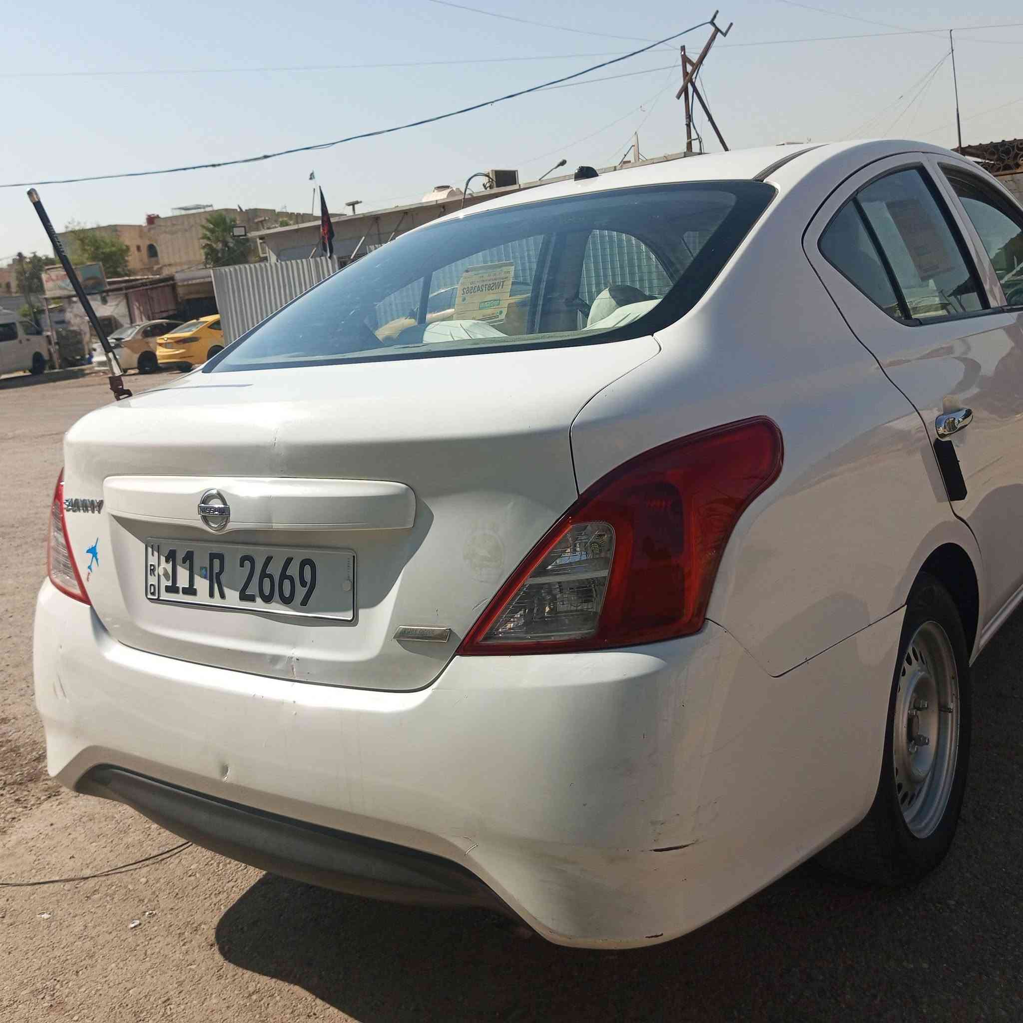 سني هندي موديل ١٦ باسمي سعرة ،80،،مكاني بغداد ***********

