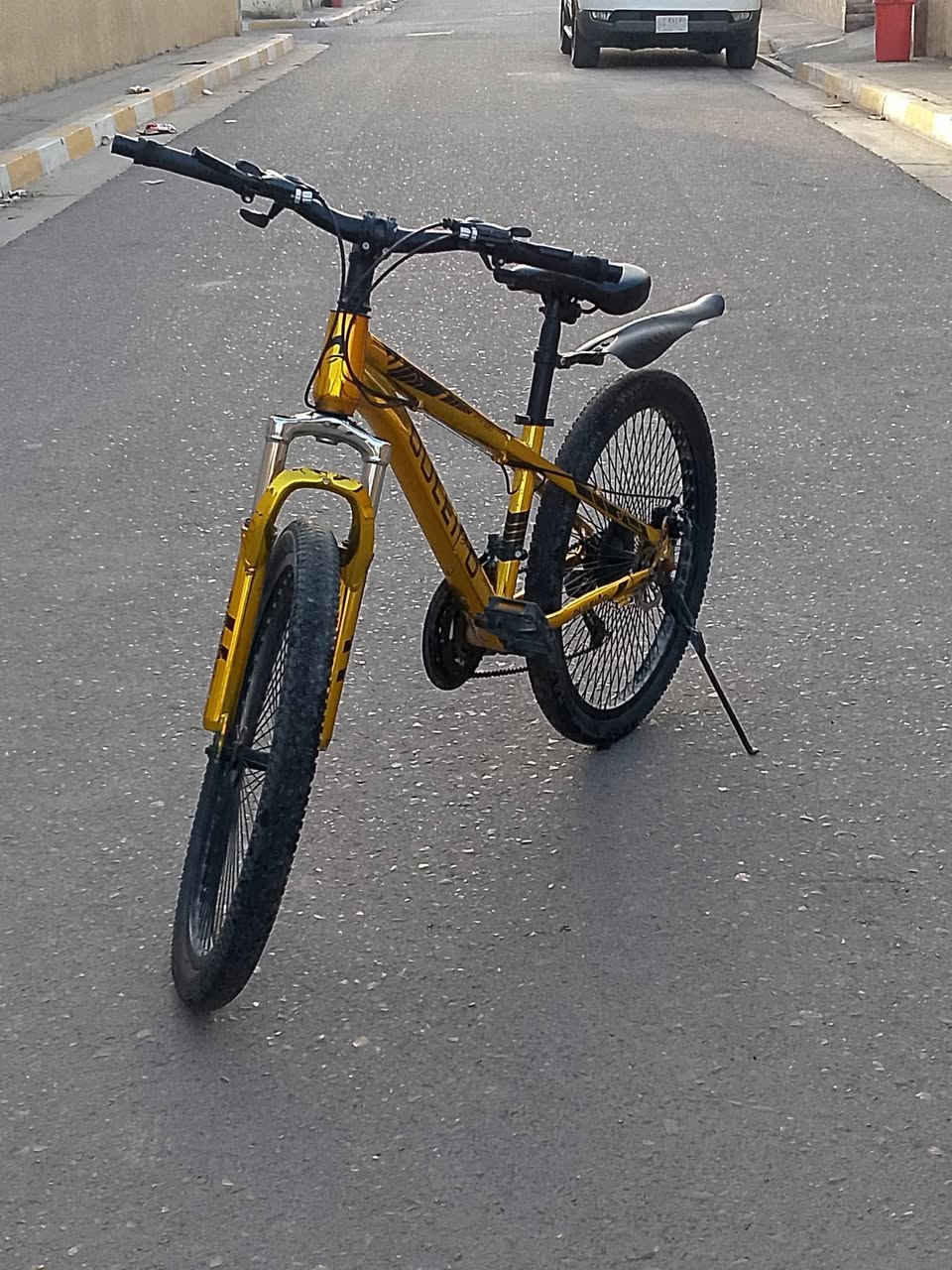 السلام عليكم
بايسكل رياضي حجم 24 
7 كير 
بريك خلفي فقط 
لون نادر ذهبي 
ملاحضات 
بس الويل معووج 
و ابريك امامي مابي
نوعيه امريكي
للبيع ب 70 وبي مجال
مكاني الفلوجه 
رقمي ***********
بي واتساب
ماسنجر 24ساعه
