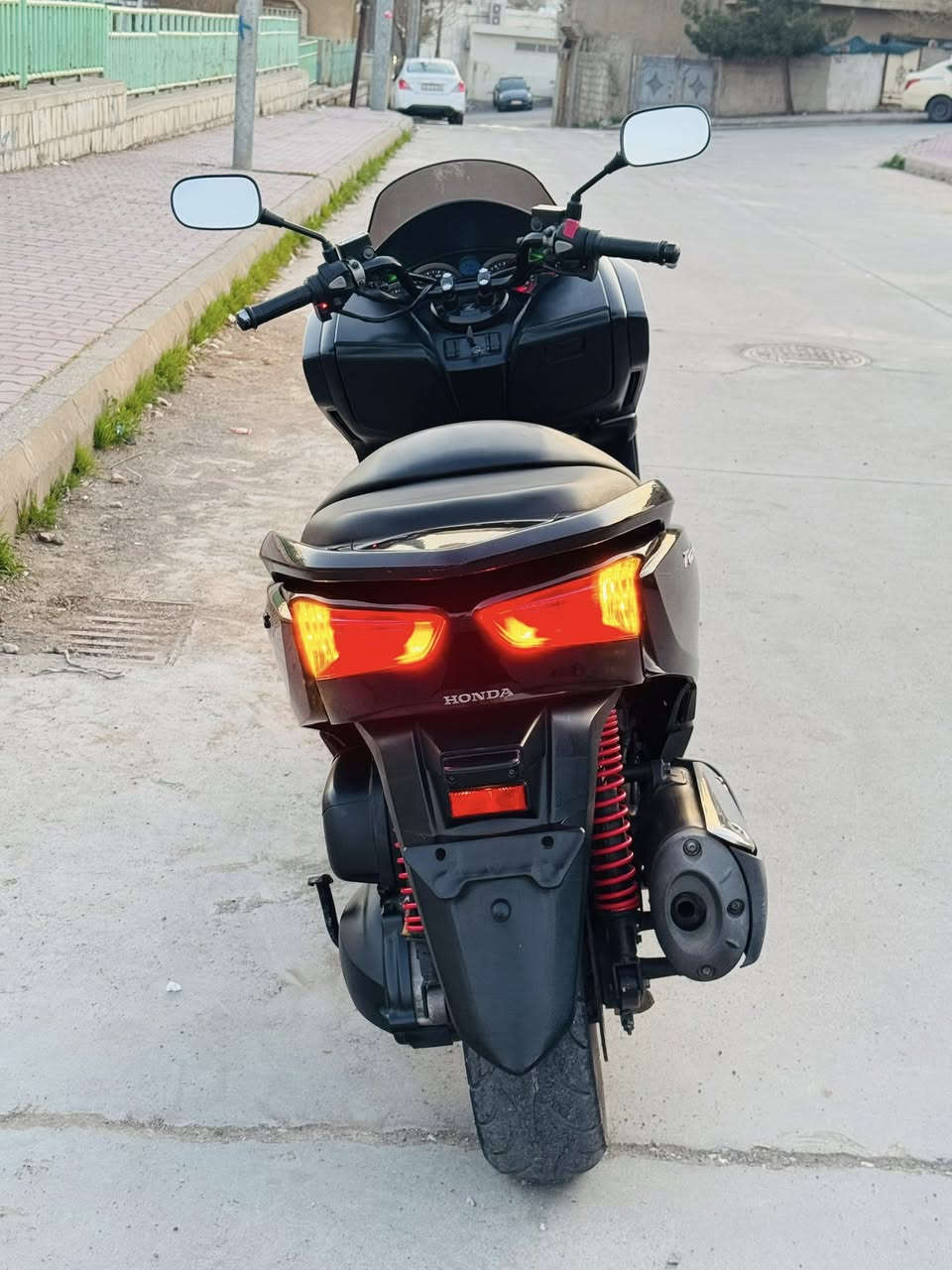 فورزا سفر 012 بوفروشتن ماتوره كه زور پاكه سعري ١٧ گه لاو توزيك مه عامه له شوين سليماني


**إذا كنت صاحب هذا الإعلان وتريد حذفه لأي سبب، رجاءا أرسل رسالة إلى الدعم الفني**