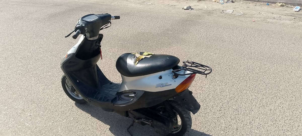سلام عليكم دراجه ببجي للبيع مفتوحه مره وحده كله شغاله سلف كهربائيات شغاله مانقصه اي شي مكينه ناعمه نهضه ومشي مكاني ناصريه سومر السعر 350


**إذا كنت صاحب هذا الإعلان وتريد حذفه لأي سبب، رجاءا أرسل رسالة إلى الدعم الفني**