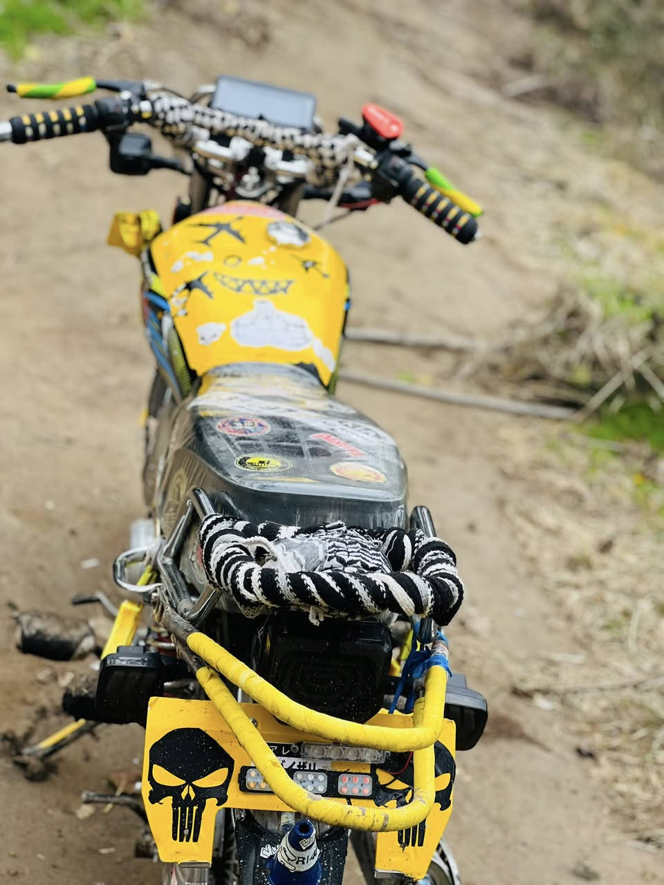 تايكر  موديل 2024 كلة شغال ومكفول بيع او مراوس بوكسر كلك سعرة 700 وبي مجال              ***********
