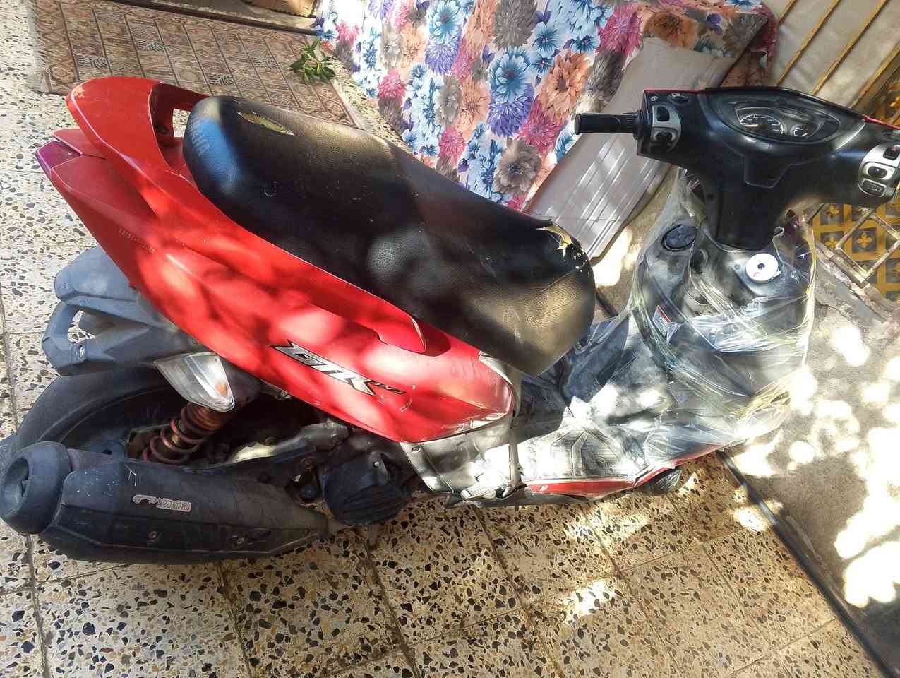 السلام عليكم كفرات جيتي ار للبيع كفرات فقط كلهن بلديات ما عدة البجم تايوان درجة اولى اصلي و الباقيات بلاديات بس بيهم اضرار خفيفه رقم التواصل *********** واتساب او اتصال مكان الحرية الثانية
