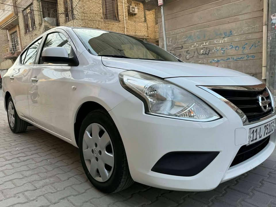 نيسان سني هندي بليته زركه موديل ٢٠٢١ ماشيه 50 الف مواصفات معروفه مكفوله من الصبغ والبارد وتعديل سياره جديده الحمدلله بيها رصعات موضحه بصور السونار موجود بصور المكان بغداد الشعب رقم بغداد 

السعر ١١٧ بيها مجال الشراي يتصل فقط ***********
