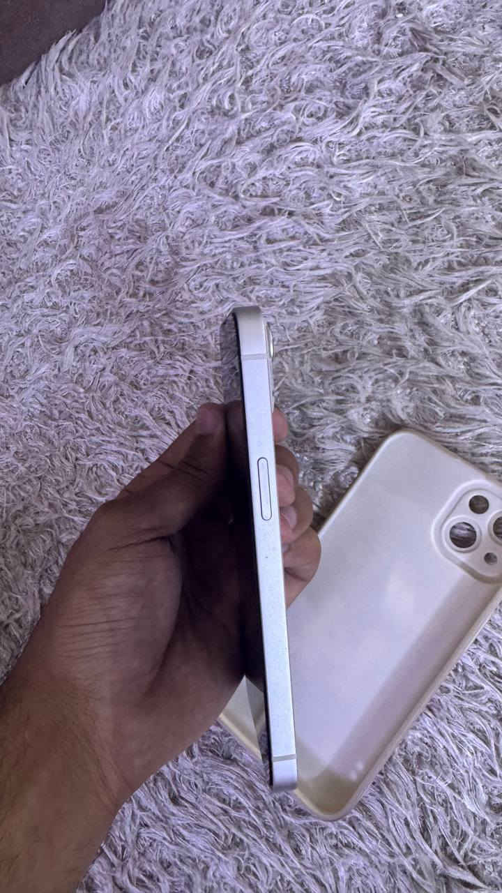 السلام عليكم
ايفون 13 العادي

ذاكره 128

نظيف كلش

وين متريد افحص

بطاريه 80

سعره 550 الف

***********
