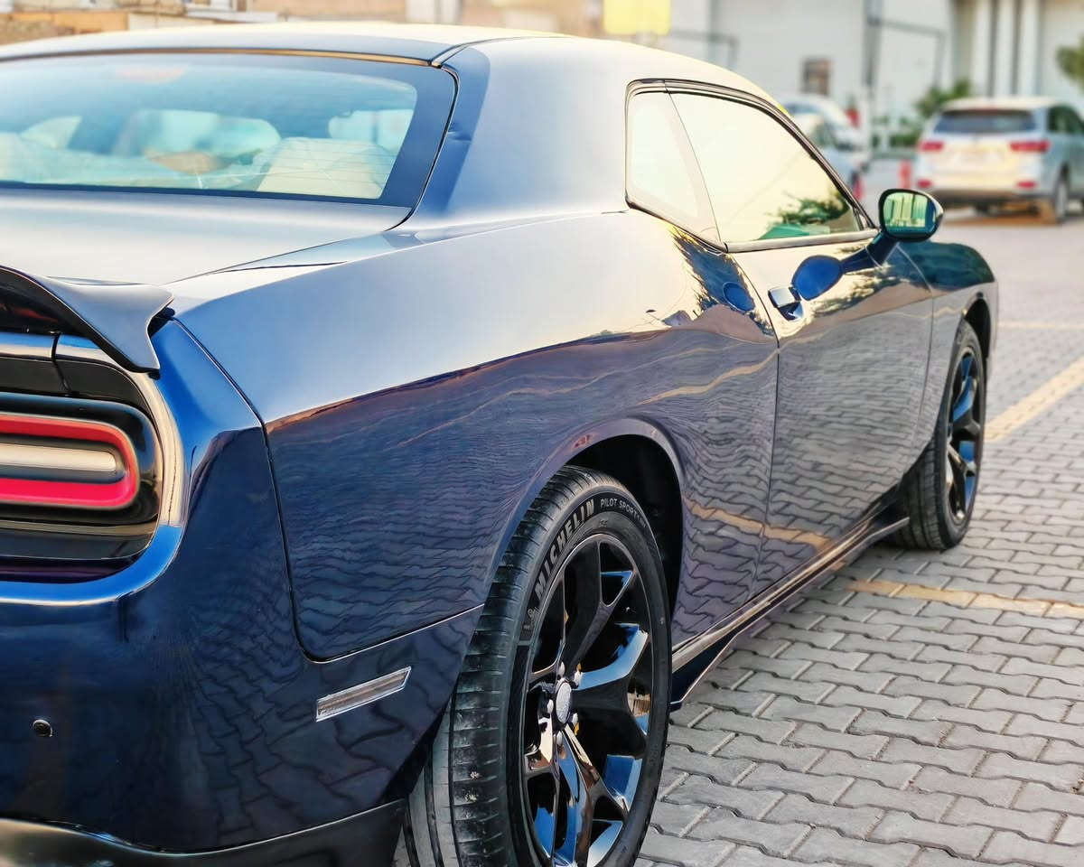 السلام عليكم من رخصة الادمنية
للبيع جالنجر 2016 SXT 3600 V6 
لون مميز السيارة حادثهة جاملغ و بنيد
صبغ حزام للجماليه بدون قطرة معجون شرط السونار
و فديو عندي قبل الصبغ السيارة كلش جديدة
كير محرك مكفولات صدر امامي خلفي جديد
تخم ويل و تاير جديد السيارة برغي نقص مابيها
غرفه جلد اوف وايت تبريد ثلج السيارة تراي زيرو
رقم اربيل وكاله او تحويل حاضر مكاني شارع فلسطين
عارضها ب 129$ بيها مجال بسيط اتحدى هيج سعر
اي استفسار ***********
