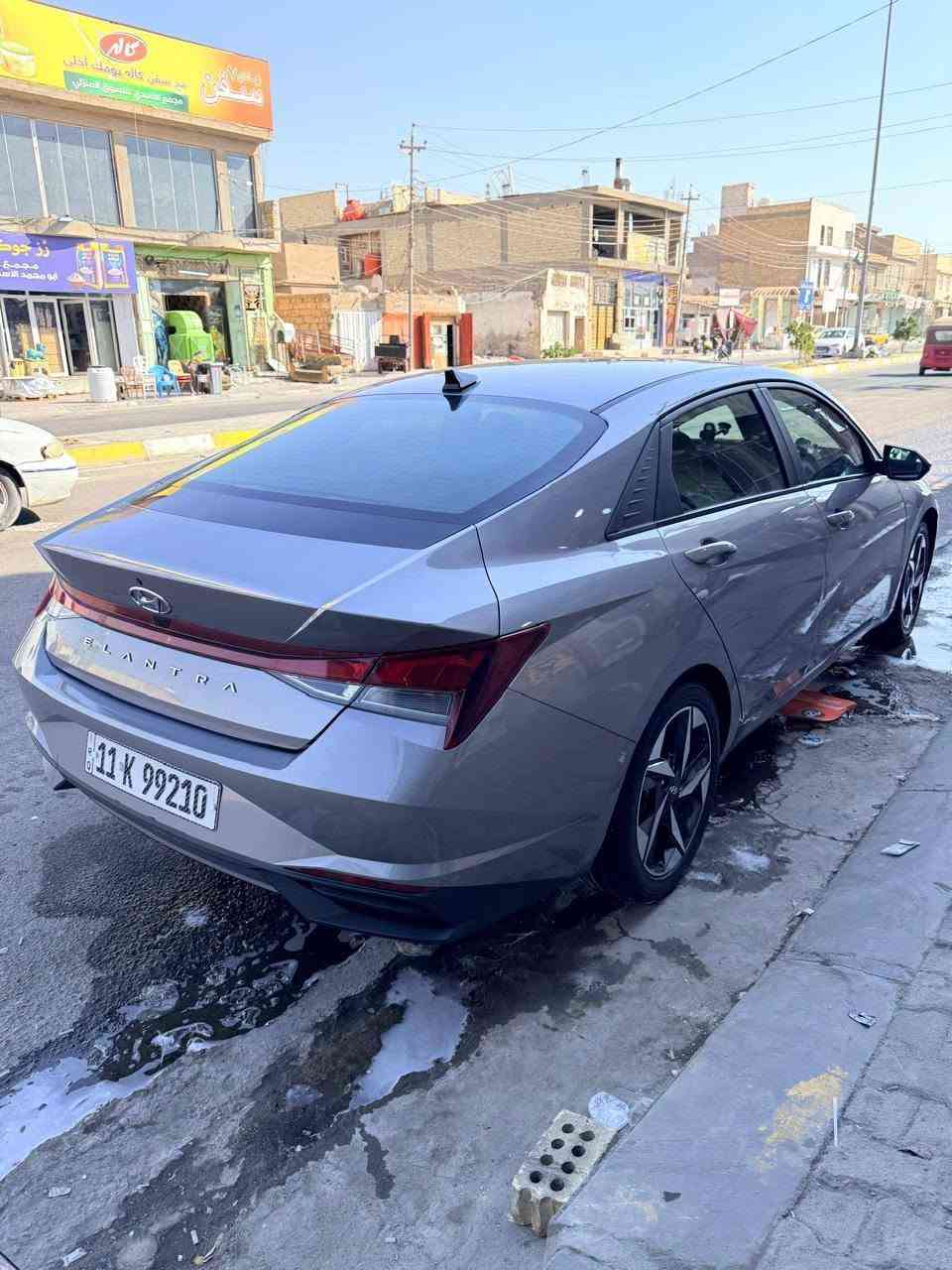 السلام عليكم النتره موديل 2023 ماشيه 32 سياره جديده مال بيت مكينه 2000 دوش حادثها فقط چاملغ و بنيد ومبدلات قطع بلاديه بدون دواخل وبدون اي ايرباك السياره بأسمي وتحويل ثاني يوم مكاني كربلاء رقم الهاتف *********** ( ***********
