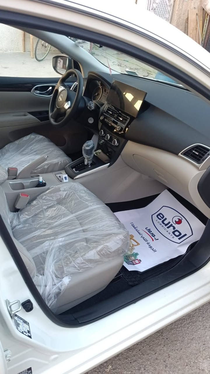 السلام عليكم سياره نيسان سنترا خليجي مكفوله كفاله عامه موديل 25 مواصفات فتحه وتحكمات ماشيه 4000 العنوان حي الإعلام السعر 132 للاستفسار *********** بغداد, العراق
