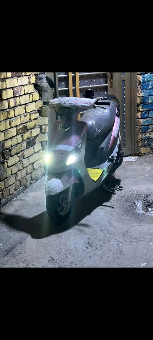 سلام عليكم ورحمة الله وبراكاتو دراجه ماكس منغولي دراجه حاويه ماصاله شهرين نازله من حاويه دراجه جديد وحلوه ونضيفه بيه نواقص بصيطه نضافه %99 ✅ دراجه مكانه بابل حله جسر الهنود سعره 775 وبيه مجال شرايه فقط 
شرايه يراسلنه خاص وبيك خير واتدلل


**إذا كنت صاحب هذا الإعلان وتريد حذفه لأي سبب، رجاءا أرسل رسالة إلى الدعم الفني**