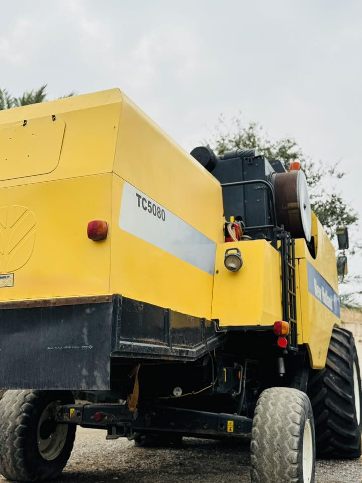 # للبيع 
حاصده 50_80
وظع شركه مال جناي مكينه نظيفه ومكفوله 
للأستفسار *  ***********
