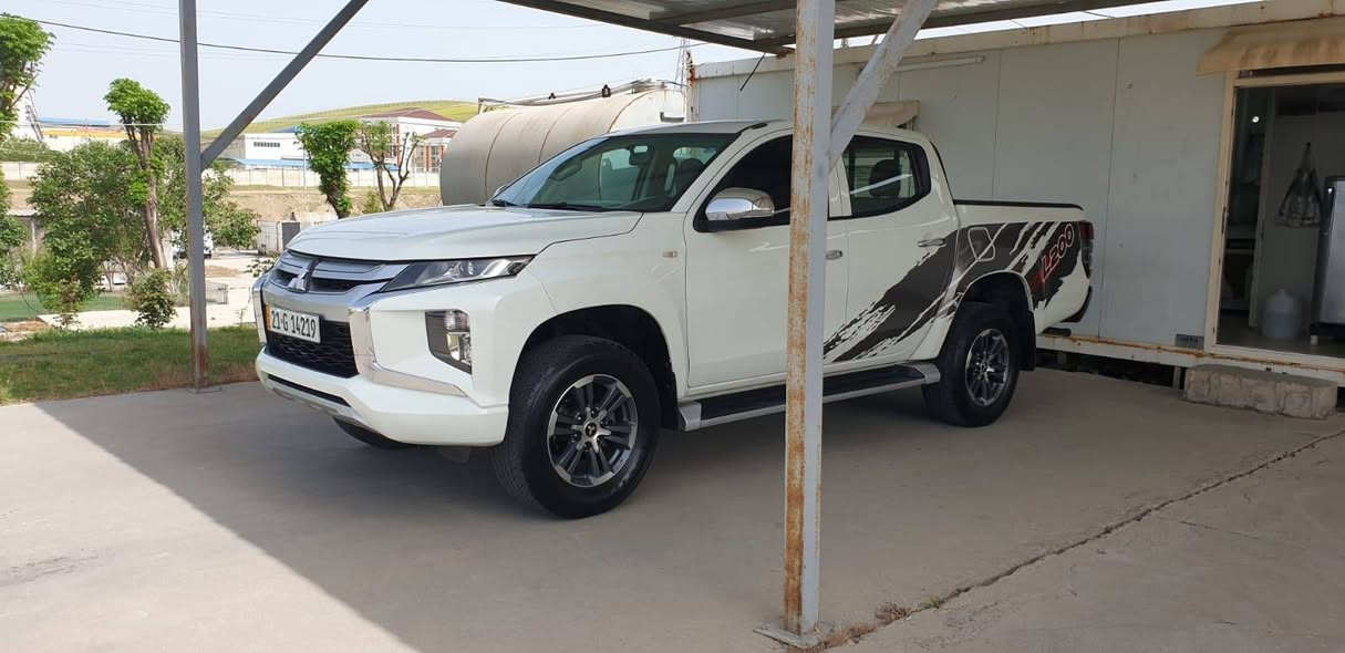 Mitsubishi L200 موديل 2020ده ره جه يه ك بي بوياخ بي سارد سه نه وي تازيه چوار تاي تازيه السليمانية, العراق


**إذا كنت صاحب هذا الإعلان وتريد حذفه لأي سبب، رجاءا أرسل رسالة إلى الدعم الفني**