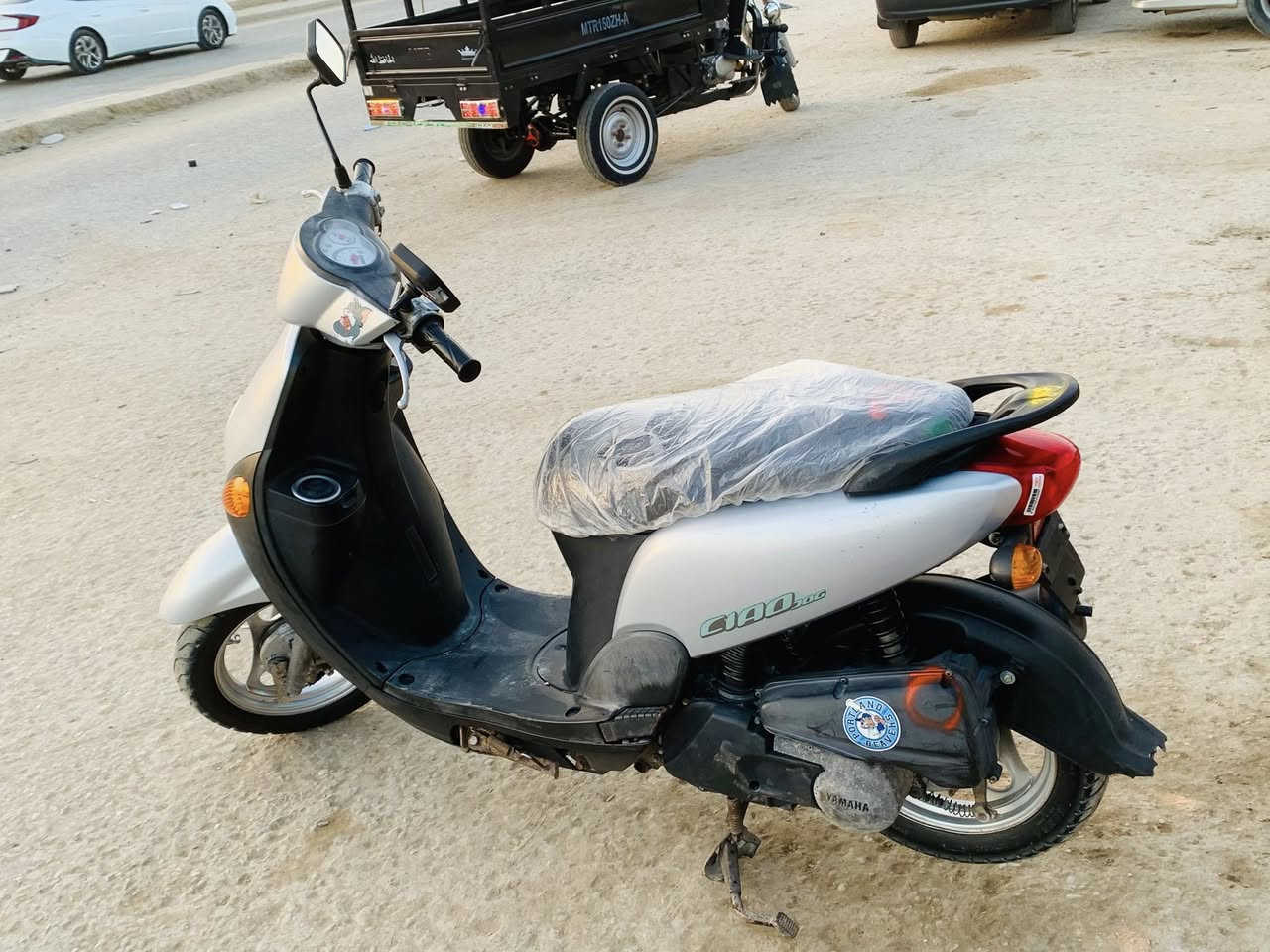 السلام عليكم دراجه فله للبيع ماصارله هواي من طالعه من الوكيل حته باتري الشركه موجود بيه كفاله عام رقمي***********
