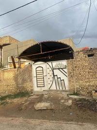 على بركه الله 🏠✔️ متوفر بيت للبيع في حي أور قرب الجسر 📐 المساحة: 200 م...