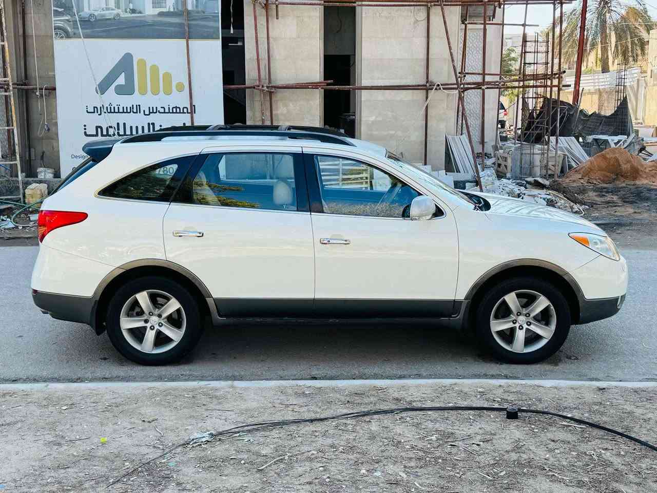 هونداي فيركروز 2009ستفسار تصل رقم***********خليجي كويتي السعر 123وبيها مجال كفاله عامه ضربه وصبغ وتبديل فول مواصفات vip فتحه كشنات جلد كهربائية خزن ميموري دواخل بيجي زراق لايت 7 راكب 4 قطع تبريد شاشه كامره حساسات تحكم ستيرن جنطه شفط تدفئة بل كشنات محرك V6 شرط مكفول حداديه جديده تبريد ❄️ السياره جديده بمعنه الكلمه على وضع الشركه  مكاني كربلاء
