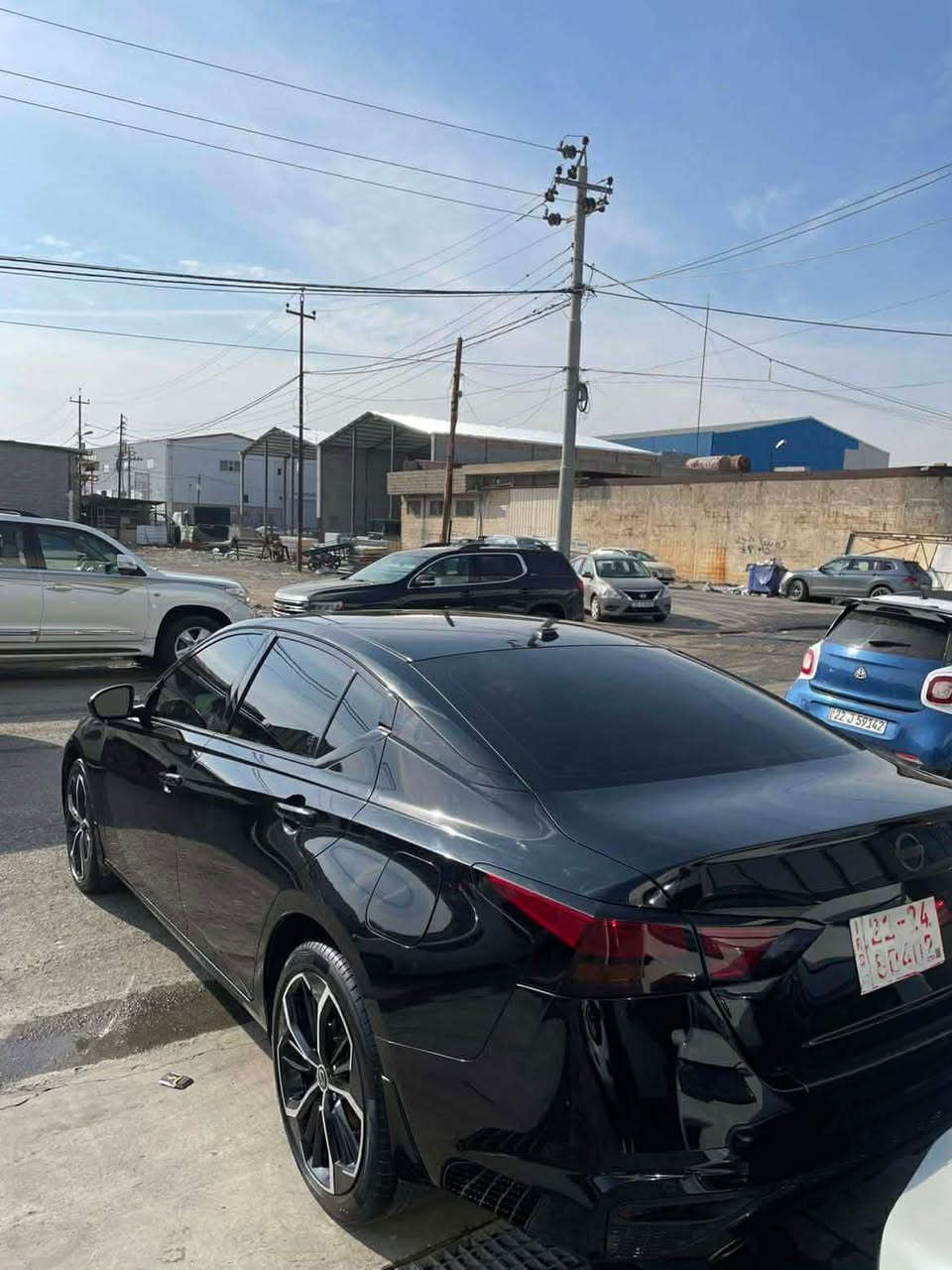 نیسان ئالتیمە ٢٠٢٣  awd. sr
قەپات ماسفاتی دەبل اکسلی بی سلایت
بی سبوخ بی لیدران بی ئیرباک  
گیر مەکینە تەقەو رەقە کارەبای هەموو بەشەرت
سەیارەکە وەک سفر وەیە 
١٧مل  رۆیشتەوە 
 دوو مانگی کاتی لەگەل دایە 
***********
وەتسئاپ  ڤایبەر شقلاوة, أربيل
