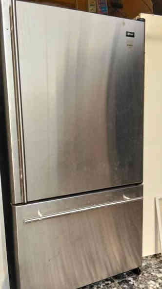 *********** واتساب. متواجد
