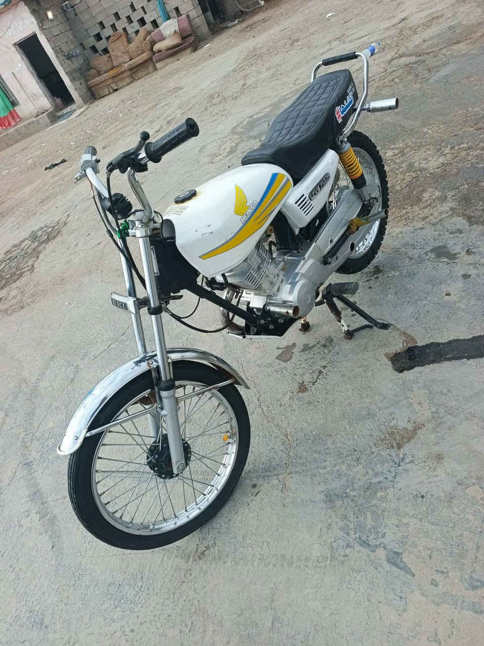 السلام عليكم دراجه البيع الشاسي 2016 تعمير 2024 السعر التفاصيل داخل اتصال مكلف بل نشر ***********
