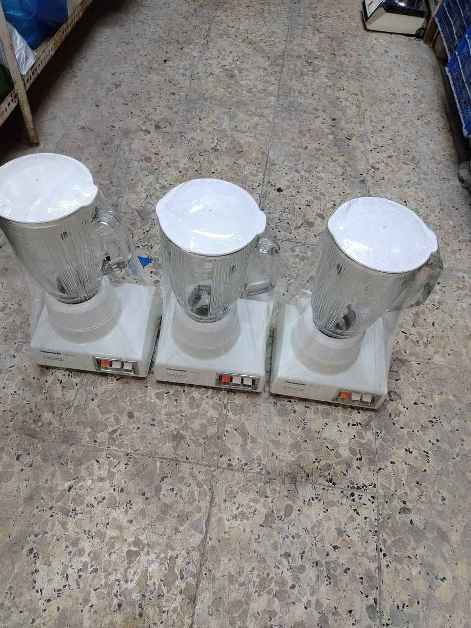 خلاط بانسونك. زجاج. 2 لتر  مستعمل باله


**إذا كنت صاحب هذا الإعلان وتريد حذفه لأي سبب، رجاءا أرسل رسالة إلى الدعم الفني**