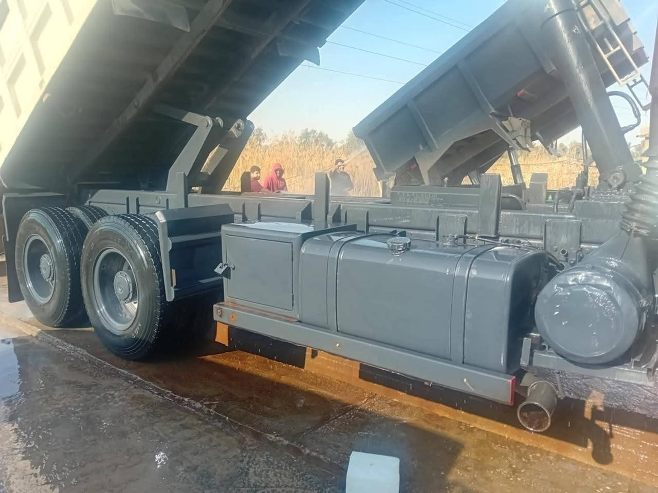 للبيع كرواتي ألماني موديل ٩١ مجموعه جي إف مكينه ٤٤ ٢٤ كير ١٥٥ تخم تاير دبل سوبر بخار كلش قليل صرف ماكو سنويه قلاب إلى ٢٩ رقم بغداد شاصي شرط الفحص ما مطول تبريد شغال جامي كهربائي السعر ٤٦٠ مراوس ماكو 
***********/*********** العنوان تقاطع النهروان
