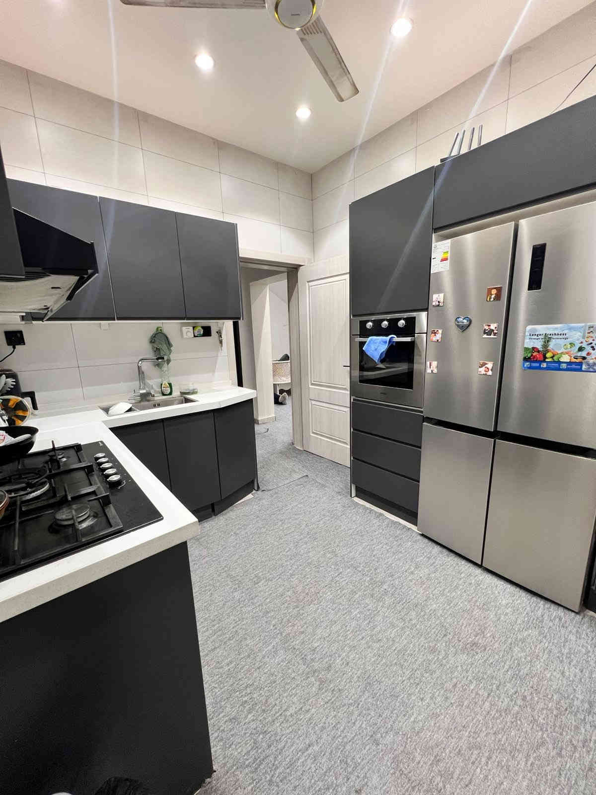 الدار للبيع ركن المساحة 60متر طابق ونص                             البوبيات قبل اسواق برتقالة عامود 53 
السعر 115 مليون 
***********
