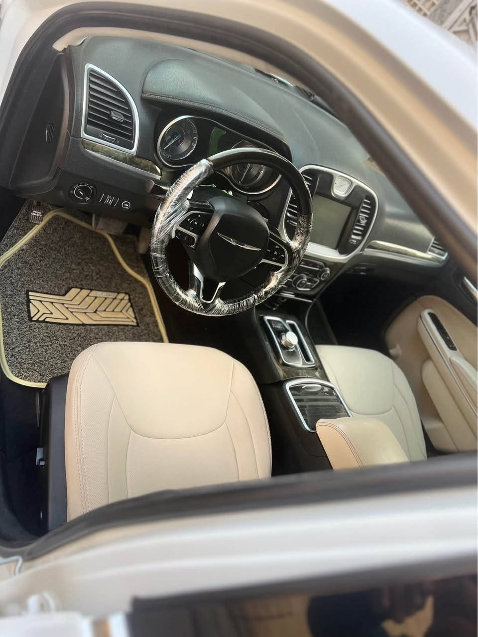 فول رقم جديد Singapore
