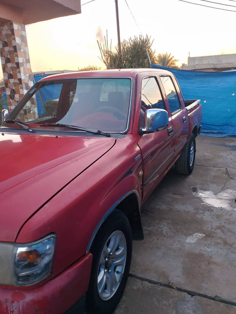 السلام عليكم دير للبيع موديل 2009 گير محرك شرط صدر جديد تايرات جدد سنويه جديده بسمي. سعر 65وبيها  مجال عنوان تكريت البهيازع ***********
