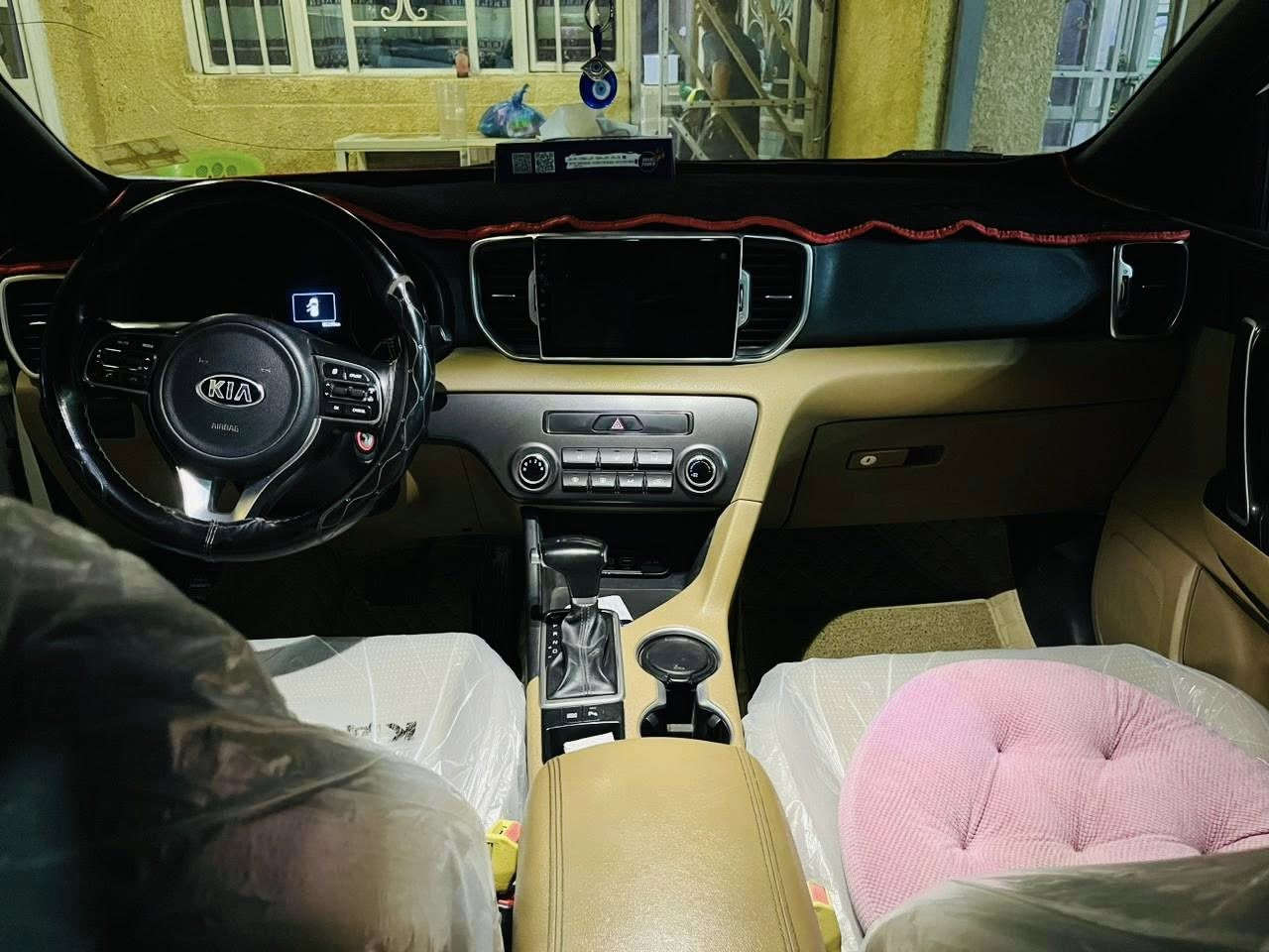 للبيع كيا سبورتج موديل ٢٠١٨
ماشيه ١٠٠ الف
بنورما
للتواصل ***********
