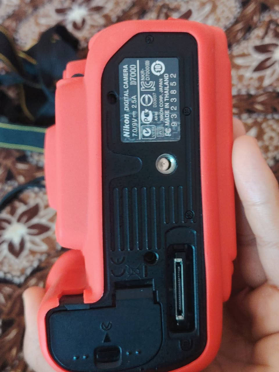 سلام عليكم كامره نيڪوטּ 7000d مع عدسه 55-200
لڪامࢪه مستخدمه بس بمحࢪ۾ شتر 8k
ملاحضه. الڪامࢪه شدخ واحد مابيها. نضافه 99
ملاحقاتها. 
جنطه +ڪࢪيب حامل لبطاريات +حزام ڪتف +بطاريات 2 وياها +جيلاتين احمࢪ +شاحنه وكيبلها +وࢪا۾ 16
السـعࢪ 425الف قفل ***********
