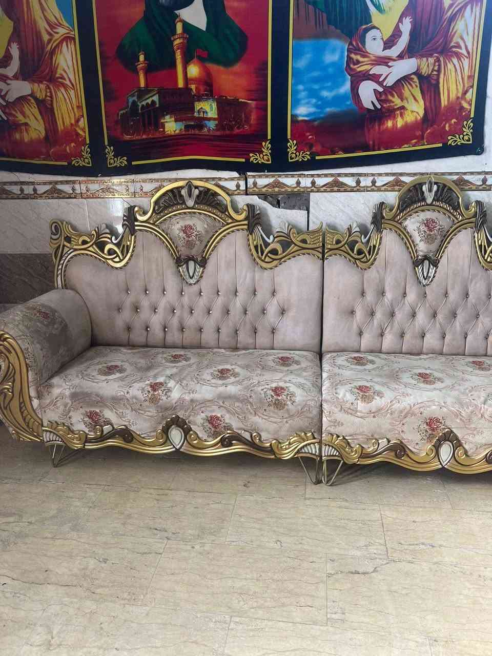 ديوان 10 نفرات درجه اولى تسكام نضيف 275 وبي مجال المكان الكوفه حي ميسان للاتصال ***********
