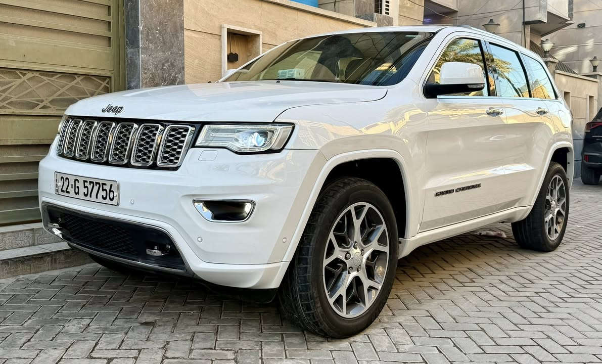 السلام عليكم جيب اوفرلاند 2019 خليجي جديدة  جداً فول مواصفات 3 شاشات جكات حساس امامي خلفي فور ويل بانوراما كشنات حار بارد رادار جانبي نقطة عمياء مراية شفط داخل بيجي وجوزي سيارة نضيفة بشكل داخل جديد جداً ماشية 71 الف ميل رقم اربيل مكانها بغداد ( بيها فقط مكانين بارد مكفول من صبغ وتبديل والحادث ) 
رقمي ***********
