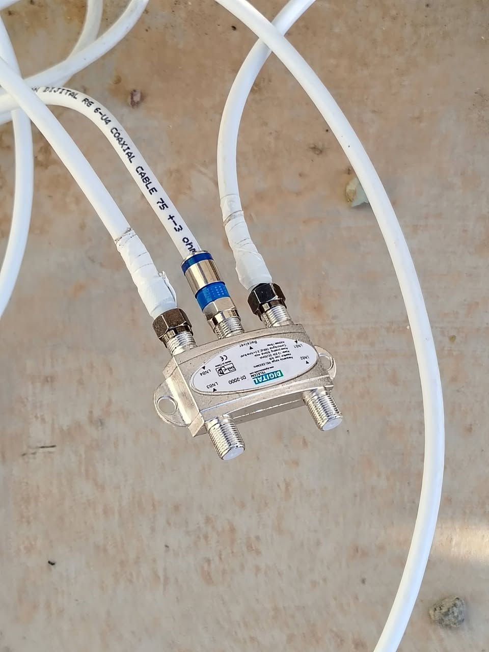 تـم بحمد الله تنصيب قمرين📡💛
📡قمر ياه سات  52:5 A 🔶
بكامل الترددات القويه
بدون انترنت بدون اشتراك مجانا بشكل كامل
تابع جميع الدوريات والبطولات وكاس العالم 2026
📡قمر نايل سات 7 غربا 
قمر محب البيت العراقي 🇮🇶 
بكامل الترددات القويه والضعيفه 🔺
على طبقين : 85 سـم📡
اضافه دايسك 4️⃣ منافذ⬆️
للاستفسار ع خاص او على 👇♥️ 
رقم هاتف
***********
