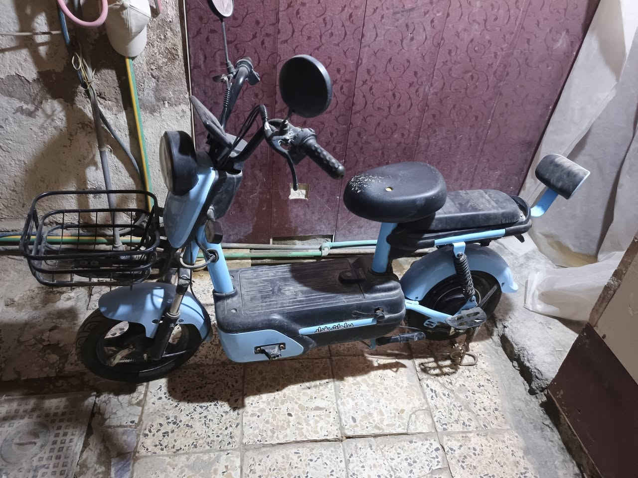 سلام عليكم عندي هاي دراجه البيع 🖤
سرعته 60ㄝ تقفل 
الشاحنة موجوده
الحجم 16/15🛵
الشاشه شغاله 💞
سعره 205بيه مجال الطيبين💵
تشتغل بصمه🏍
بيه عطل صغير بس أشكل بلكات يعني 
بس اشكله تشتغله
بيه تلاثه 3نمارت 
المكان بغداد حي اور يم جامع الفردوس


**إذا كنت صاحب هذا الإعلان وتريد حذفه لأي سبب، رجاءا أرسل رسالة إلى الدعم الفني**