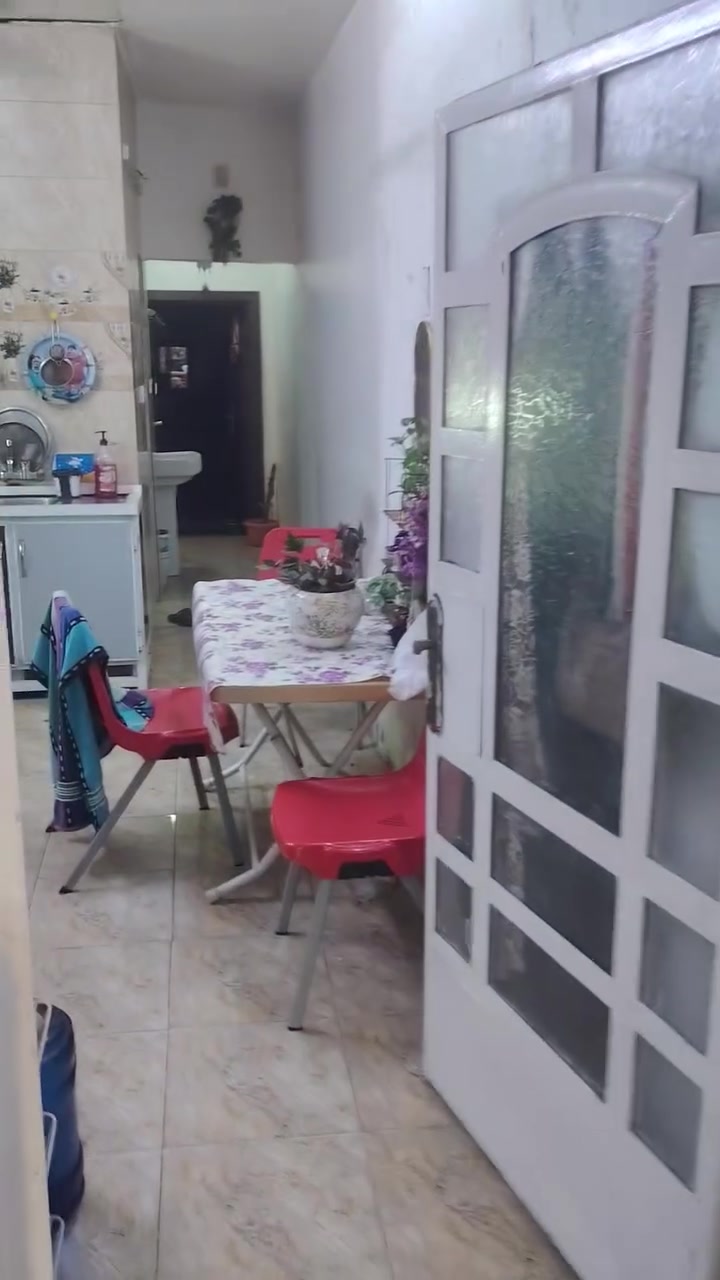 السلام عليكم عندي بيت للبيع مساحه 60 حي العامل قرب بيت الياباني استفسار على هذه رقم ***********
