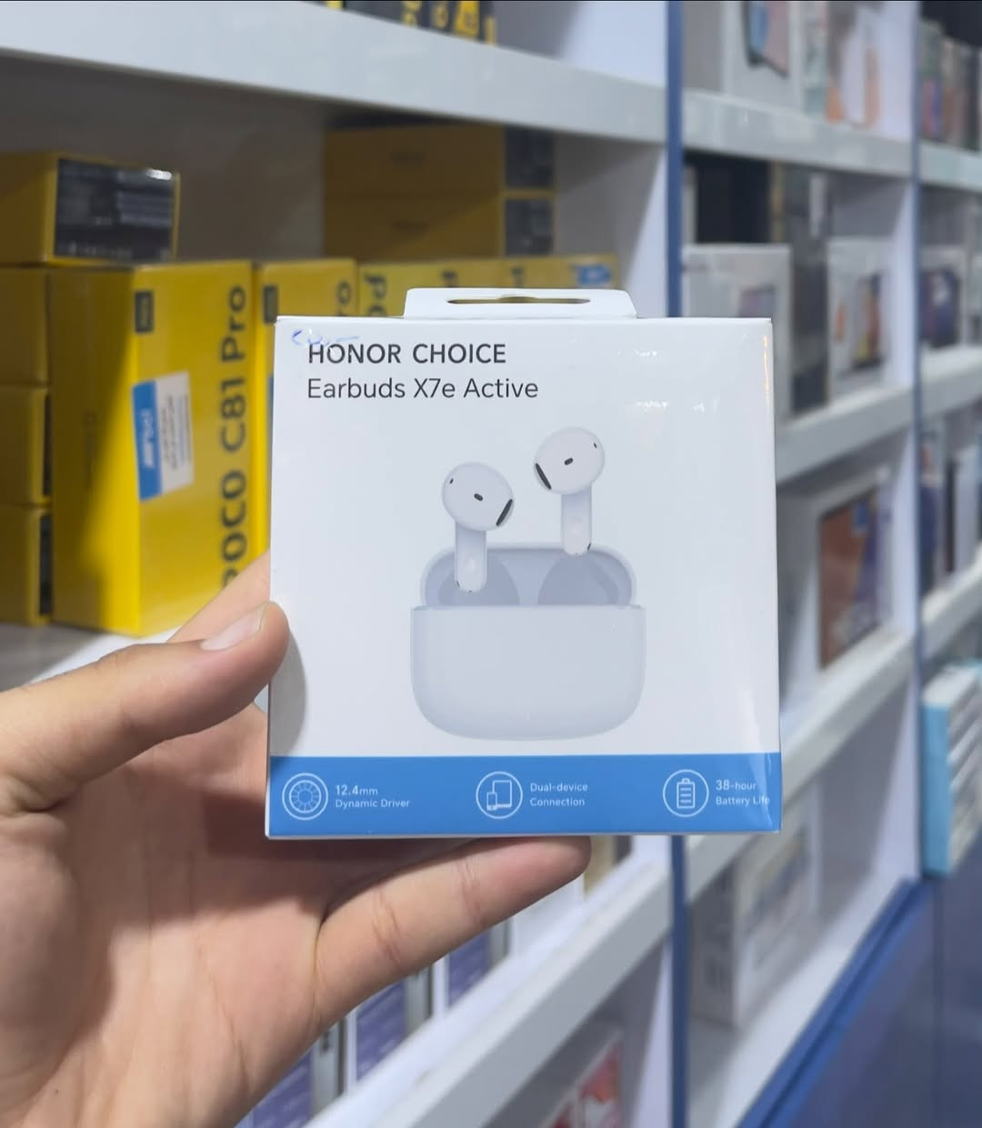 سماعات هونر جملة مفرد 
يوجد توصيل لكل العراق 

1. X7e active 
2. X7e 
3. X7 Live 

📍العنوان البصرة قضاء المدينة مجمع الحسين التجاري

📞 تواصل واتساب او خاص ***********
