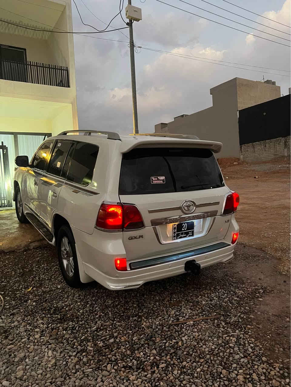 وەنەوشە 2009 کامل ناو دەرەوەی گۆراوە بۆ 2015 
مواسەفات لیگزیز موس براوەی نیە دەعمو لیدرای نیە 
زەمان دوبەی بەشەرت دوبەی 
سعري 168 معامه له 
8پستنە گێیر مەکینە بەشەرت تەقەو رەقەو کارەبای بەشەرت سەیارەکە پاک ماوەتەوە 154هەزار هەقیقی رۆشتوە مەسرەفی سەنتیکی تیا نیە کامل جوانکاری بو کراوە هایدرولیکی گیرو مەکینەو ئەکسلیشم گوریوە ئەیبیئیس بیلاد بەشەرت شوين كؤيه موشته ري ته له فون بكه :*********** فایبەرو واتسئەپم لەسەر ئەم ژمارەیە كويسينجاك, أربيل
