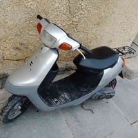 دراجه يومها بطة ياباني دراجه كامله كلها شغاله 300وبيها مجال الشراي 077...