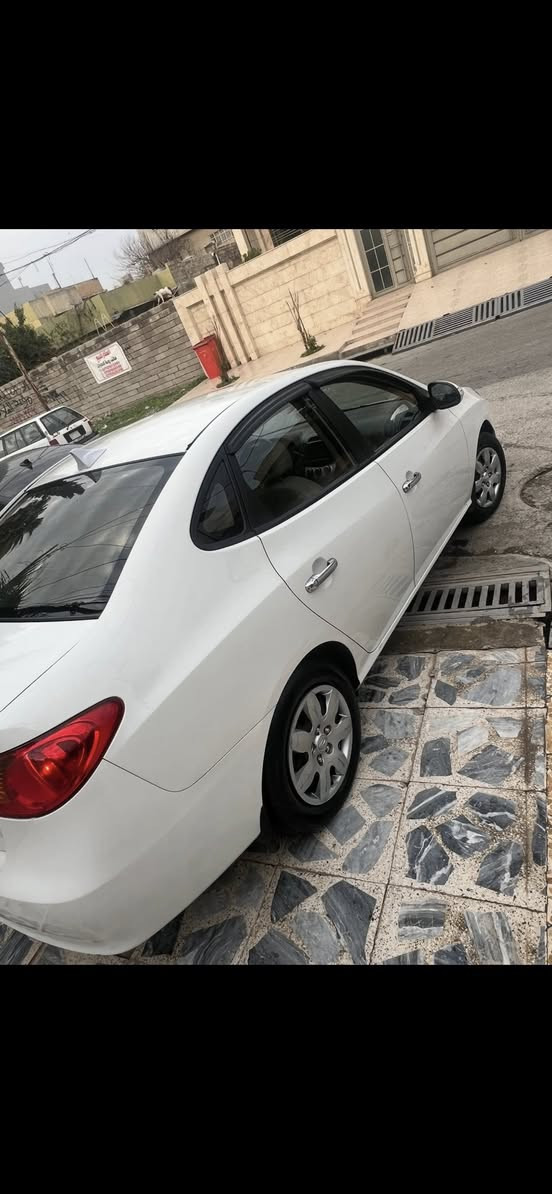 عليكم السلام.النترا موديل 2010 .بدون صبغ سياره مابيها اي نقص  رقم نينوى العنوان الموصل جانب الايسر 
سعرها 122 
***********
