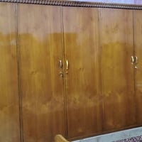 غرفه صاج • نضيفه • ٦ أبواب