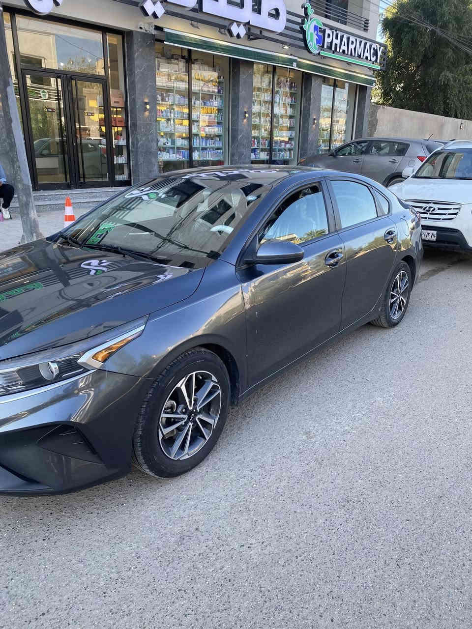 السلام عليكم كيه فورتي البيع مديل22 البيع حدثهه قبق صندوك ما واصل الحوض  وبيهه بارد بل باب شبر لباقي كله كفاله الستفساز ***********
