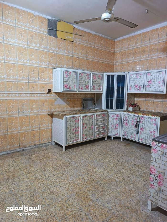 يعلن مكتب المرتضى للعقارات عن توفر
بيت للبيع ، في الجمهورية ، قرب السوق
طابقين ، بناء الارضي الفينات والطابق الثاني 2015
المساحة / 100 متر
الواجهة / 10 متر
يحتوي على / 5 غرف وصالة واستقبال ومطبخ وصحيات
سعر البيت / 225 مليون
ملاحظة / الدار فارغ ولا يحتاج الى فترة اخلاء

توجد لدينا عروض اخرى
للأستفسار الاتصال على الارقام التالية
 *********** - ***********
نستقبل كافة العروض والاعلانات نشرها وترويجها مجانا
عنوان المكتب / الجنينة / شارع جامع الكرناوي / مقابل فتافيت سنتر
