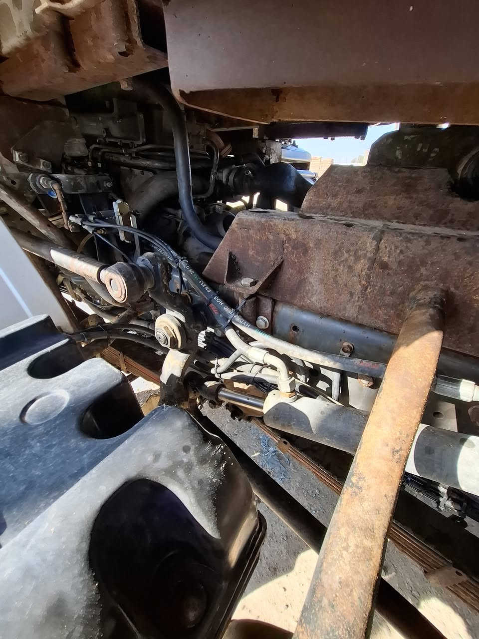 سكانيا عكرب اسرائىلية اصل للبيع
مكينة ١١٣ بم كهربائي كير ٣×٣ مكفولة كفالة عامة 
محرك فحمي مجموعة مان نص جي اف خفيفة تخم تاير 
***********
***********
مكان السيارة بغداد
