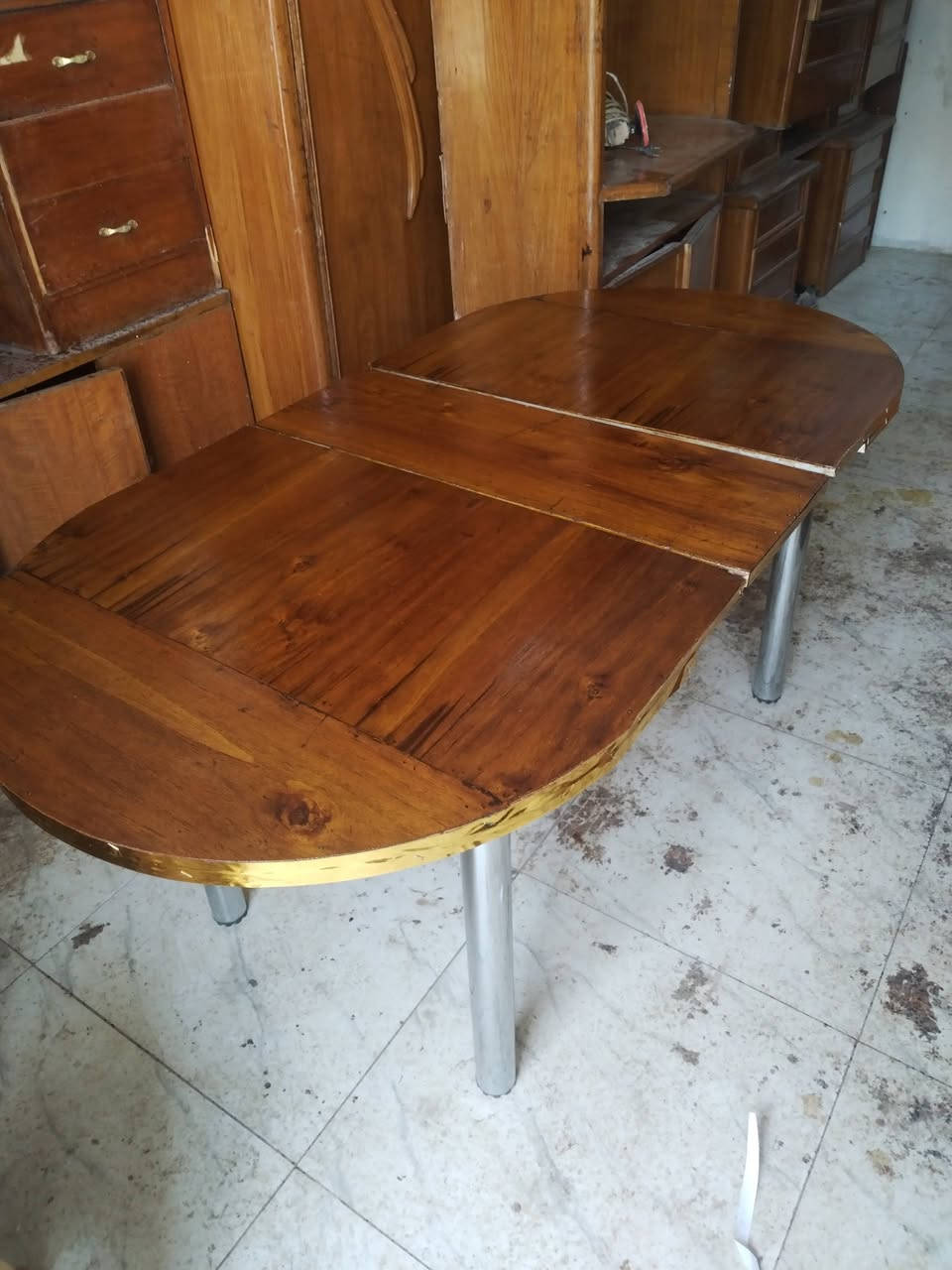 السلام عليكم
ميز طعام صاج بدون كراسي
السعر ٣٥
المكان الكريعات مقابل مطعم البلام العائلي
موبايل ***********
لانرد على التعليقات فقط الاتصال
