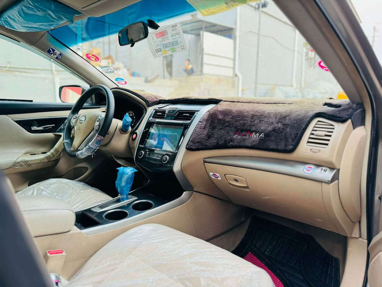 نيسان التيما 2013 جاهزه من كلشي دواخل بيجي .كير محرك تبريد كهربائيات شرط رقم اربيل الدولي باسمي .سياره بدون دواخل  3قطع صبغ .سعر95مجال بصيط عنوان اربيل 
***********
***********
***********
نيسان التيما 2013 فول زور جوان وخاوين بناو خوم سنوي نوا .هه مو شتي به شه رته  3بارجه بوياغ بى داخلي .سعرى 95ومجال  له هه وليرم أربيل, العراق
