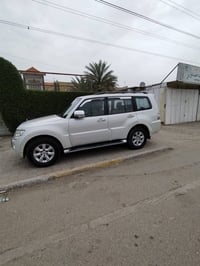 من رخصت اعضاء الكروب باجيرو حبتور ٢٠١٠ نظيفة جدآ بيه بارد حك شبر بلجام...