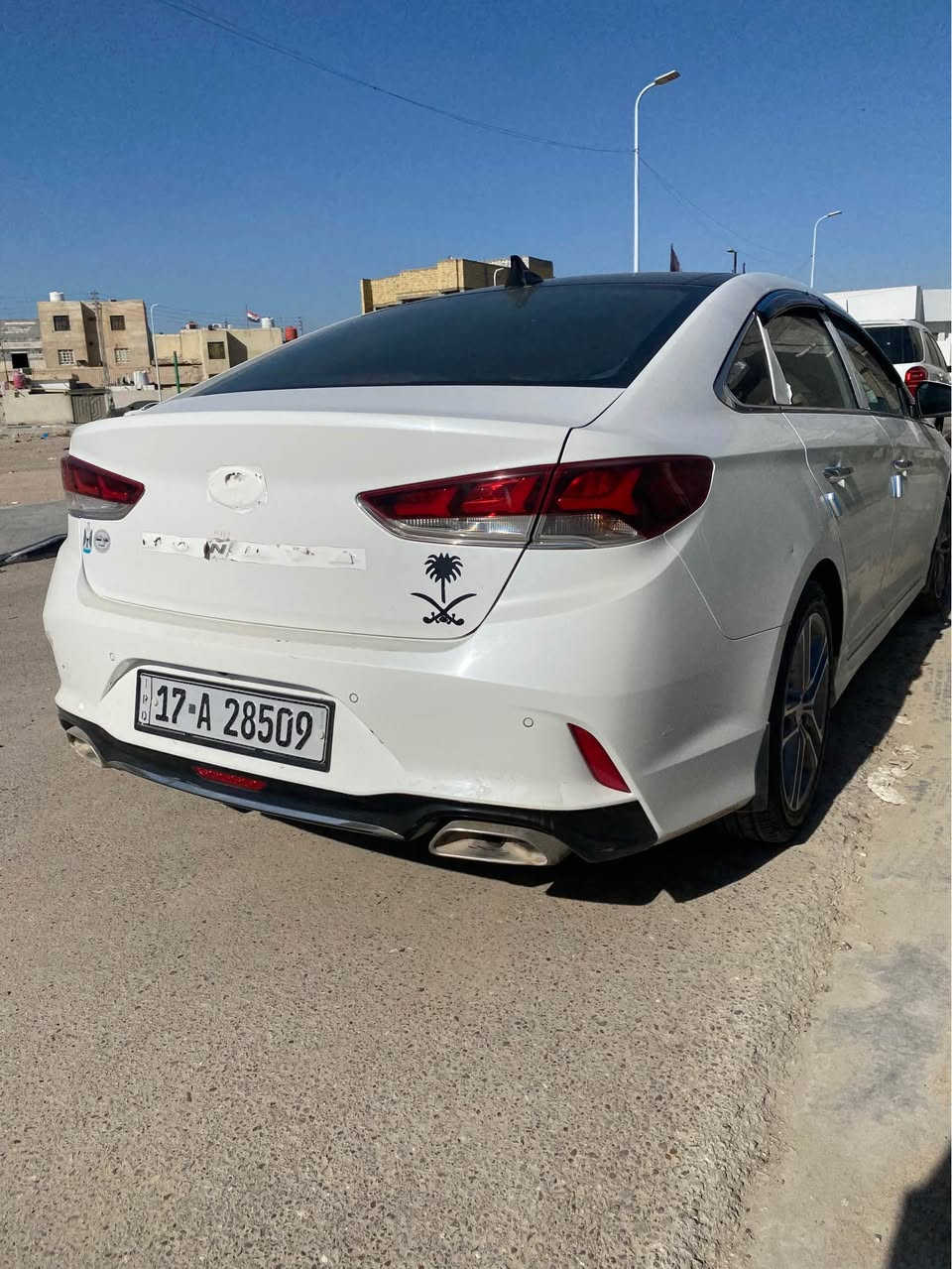 سوناتا مديل 2018 وارد خليجي بيها جاملاقات اماميه وباب 
السعر 135 وبيها مجال بسيط 
العنوان البصره الزبير 
*********** البصرة, العراق
